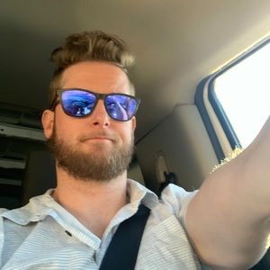 Meet your Posher, Chris